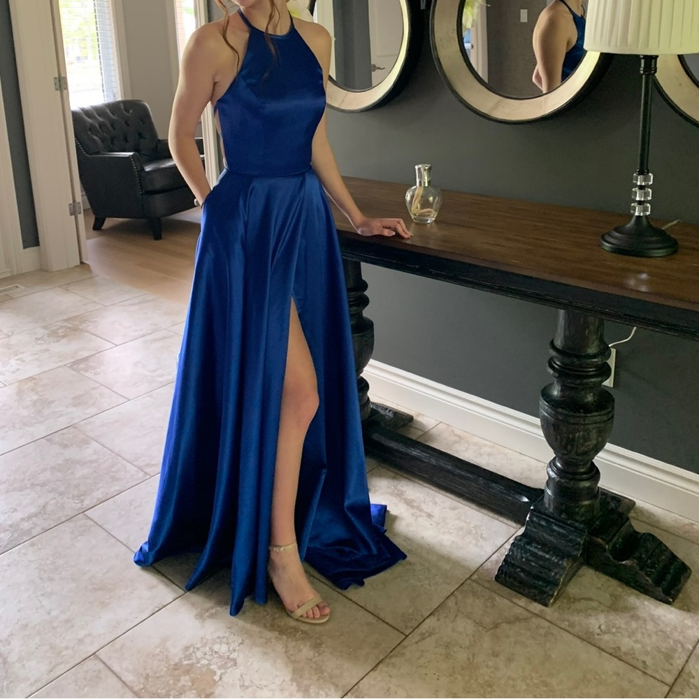 Sherri Hill prom dress - Picture 1 of 4